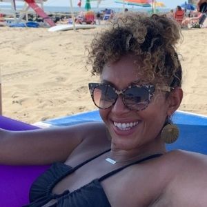 Meet your Posher, Pamela